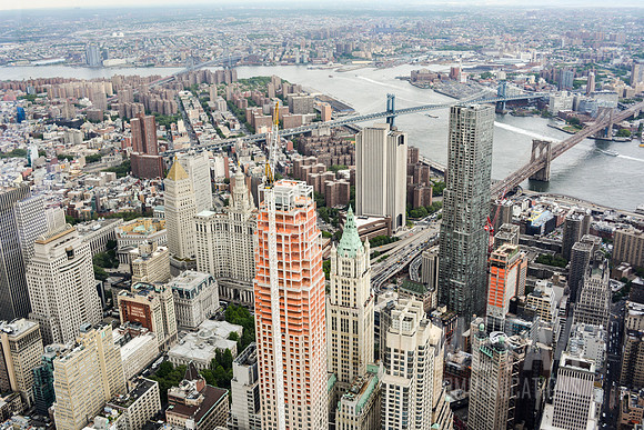 Aerial photo of Brooklyn Bridge, Manhattan Bridge and Williamsburg Bridge