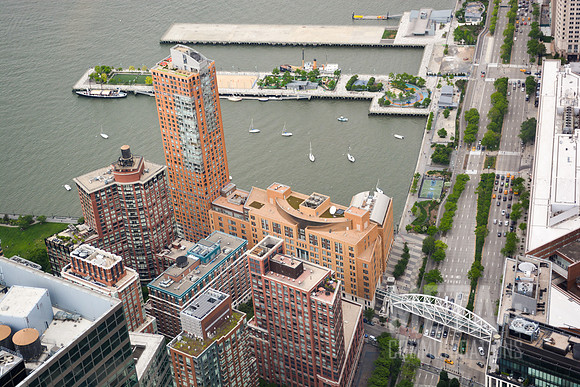 Arial photo of Manhattan near Pier 25