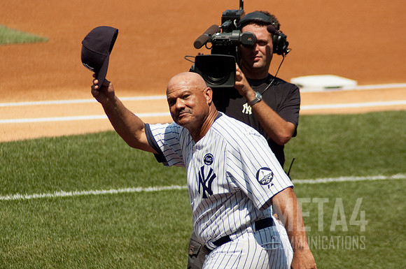 Old Timers' Day at Yankee Stadium 2010 | Chris Chambliss Introduction
