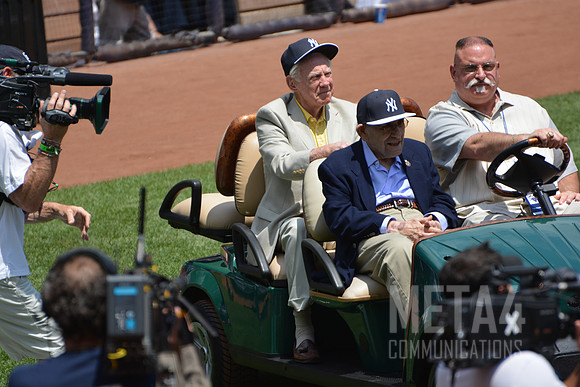 Old Timers' Day at Yankee Stadium 2014 | Whitey Ford and Yogi Berra