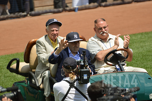 Old Timers' Day at Yankee Stadium 2014 | Whitey Ford and Yogi Berra