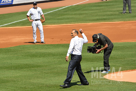 Opening Day at Yankee Stadium 2015 | Ceremonial First Pitch