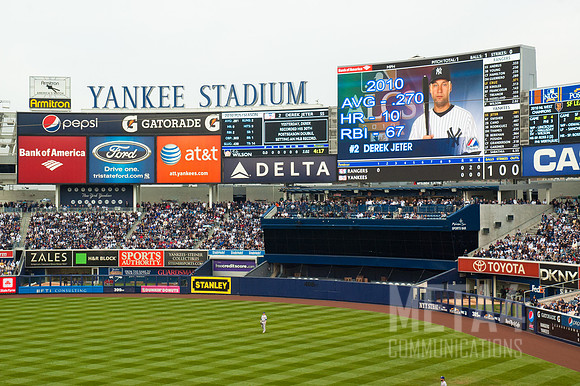 2010 ALCS Game 5 | Yankee Stadium Scoreboard