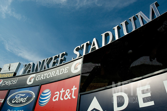 Scoreboard Lettering | Yankee Stadium 2010