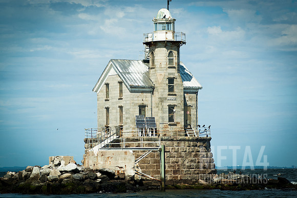 MIddle Ground Lighthouse | Long Island Sound