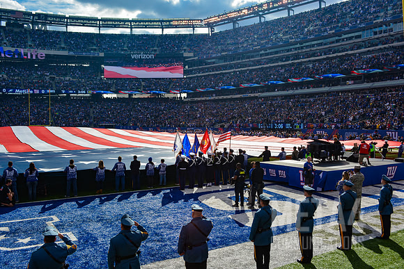 NFL Salute to Service | National Anthem at MetLife Stadium
