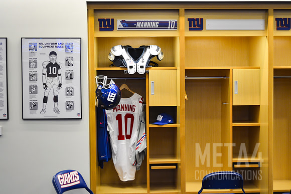 NY Giants' QB Eli Manning's Locker | MetLife Stadium