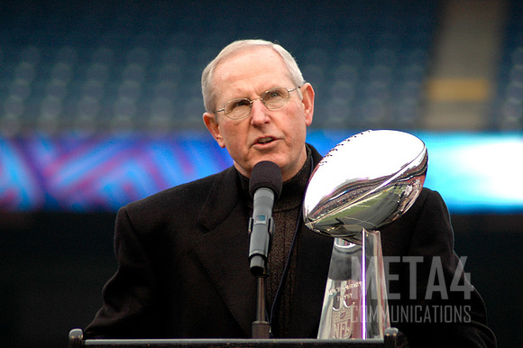 Head Coach Tom Coughlin with Super Bowl Trophy | Super Bowl XLII Celebration at Giants Stadium