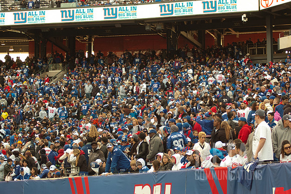 Giants Fans Get Ready | Super Bowl LXVI Celebration at MetLife Stadium